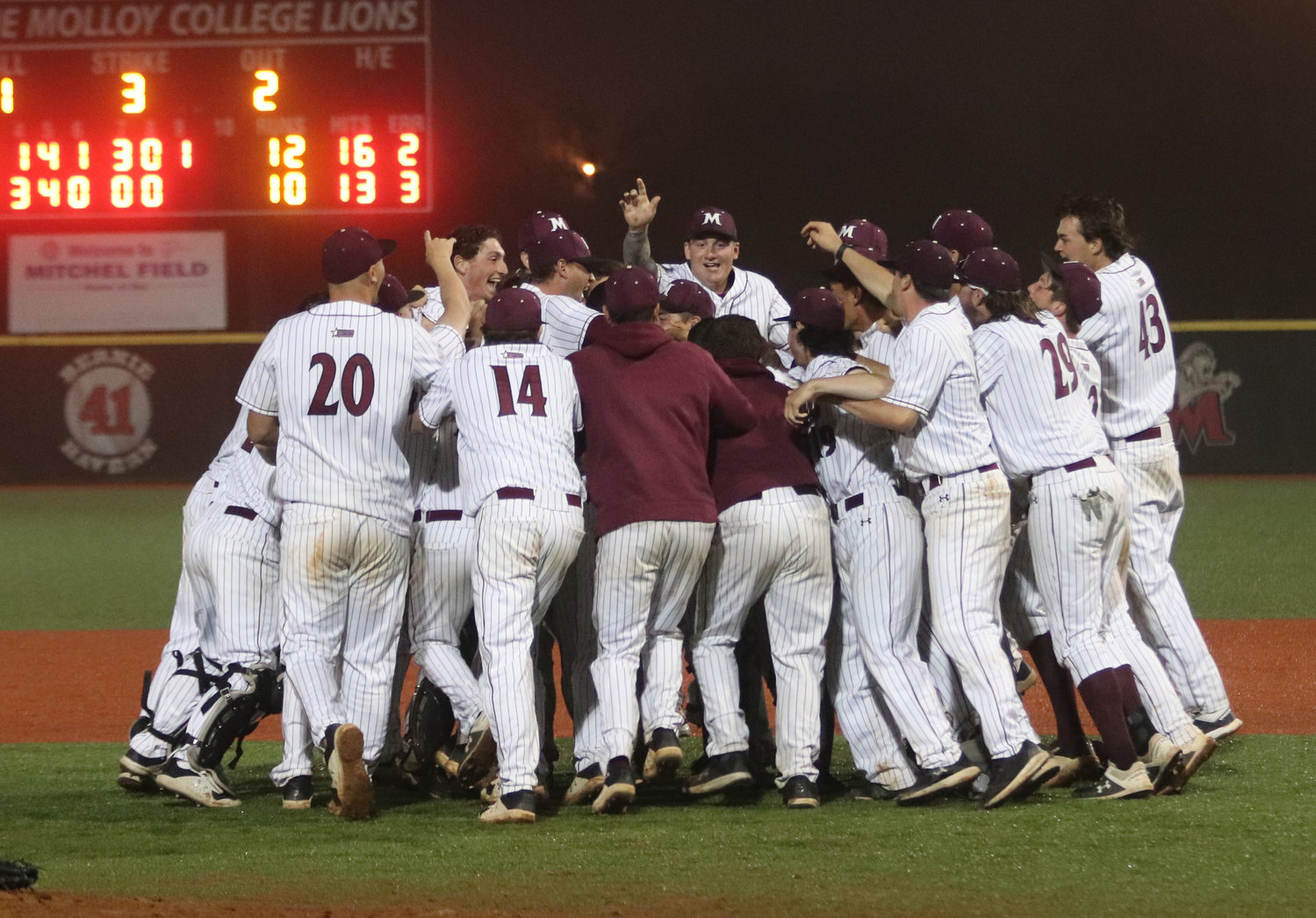 Molloy Lions Capture Baseball Title Herald Community Newspapers 